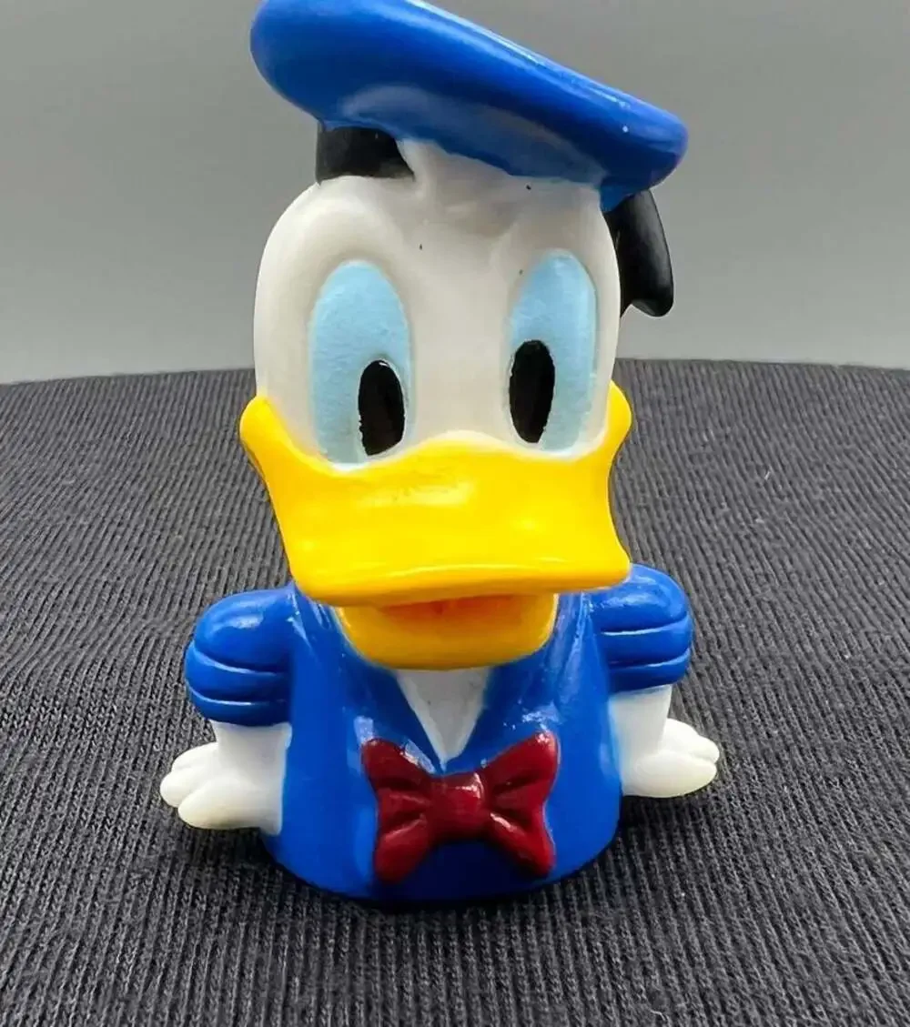 Disney Donald Duck Finger Puppet Bath Toy Cake Topper